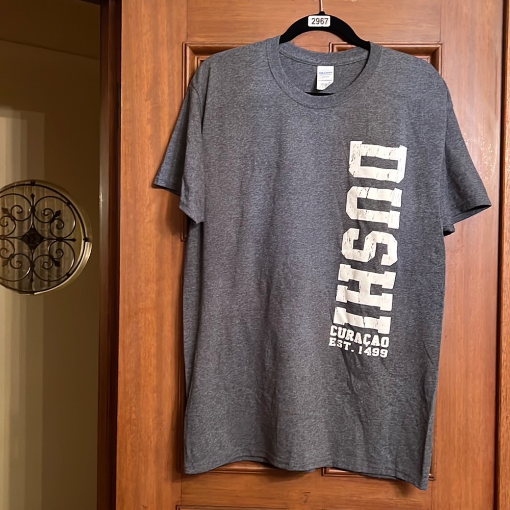Dush Curaçao Graphic Tee